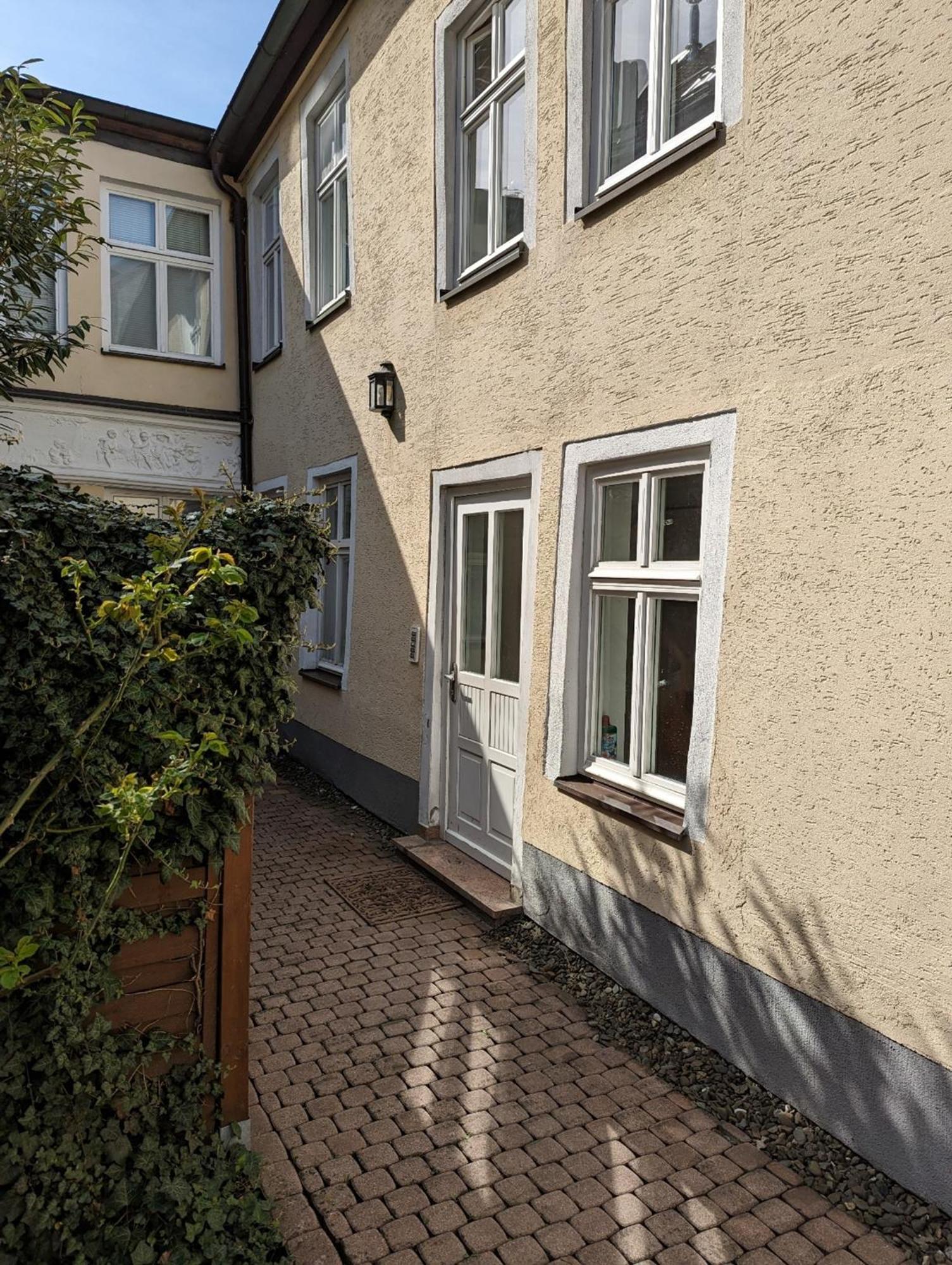 Apartment Am Albertsplatz Coburg Exterior photo